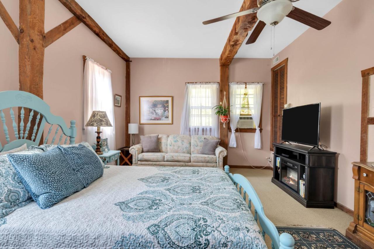 Osceola Mill Dining & Lodging Steeles Tavern エクステリア 写真