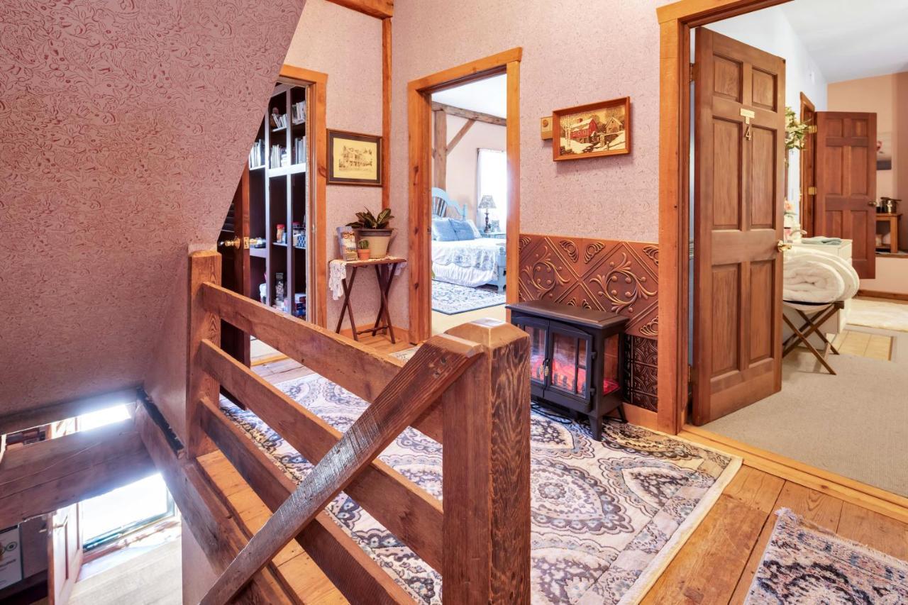 Osceola Mill Dining & Lodging Steeles Tavern エクステリア 写真