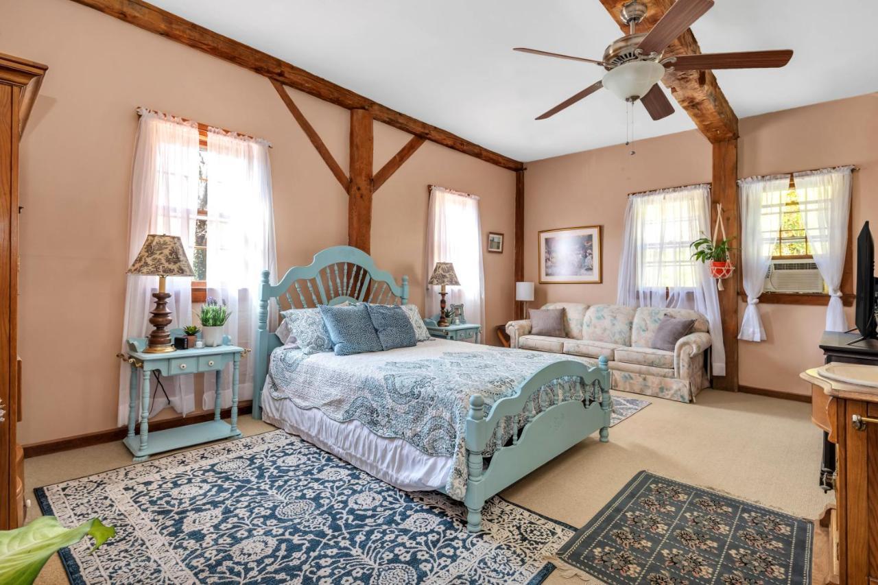 Osceola Mill Dining & Lodging Steeles Tavern エクステリア 写真